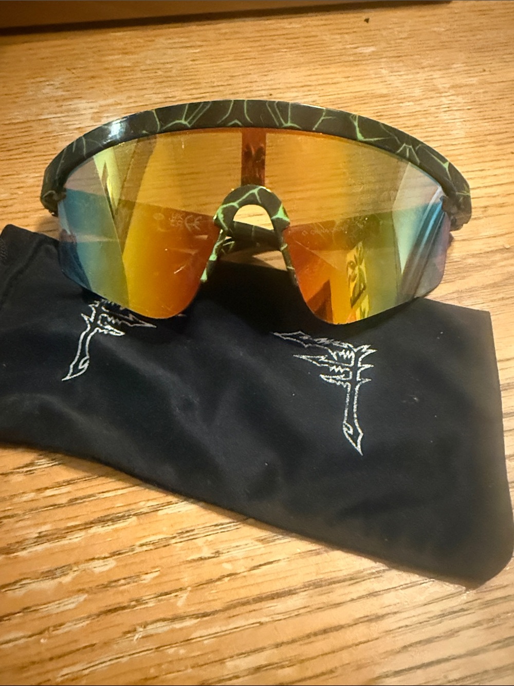 Men's Green/Black Sport Sunglasses - Unbranded
